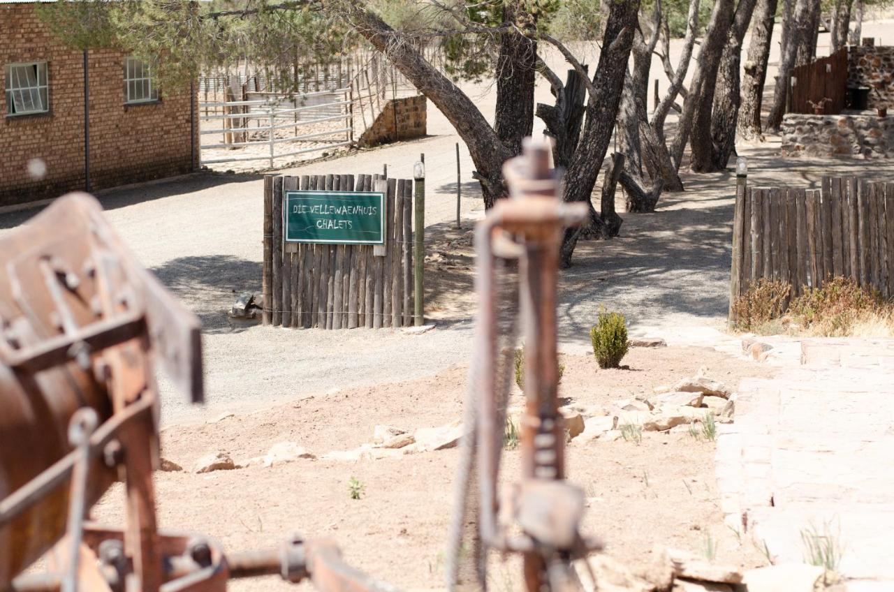 Desert Dew Guest House Hutchinson Esterno foto